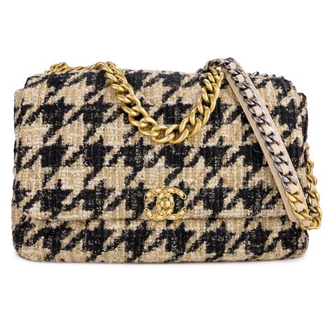 chanel 19 maxi tweed|chanel 19 maxi purse.